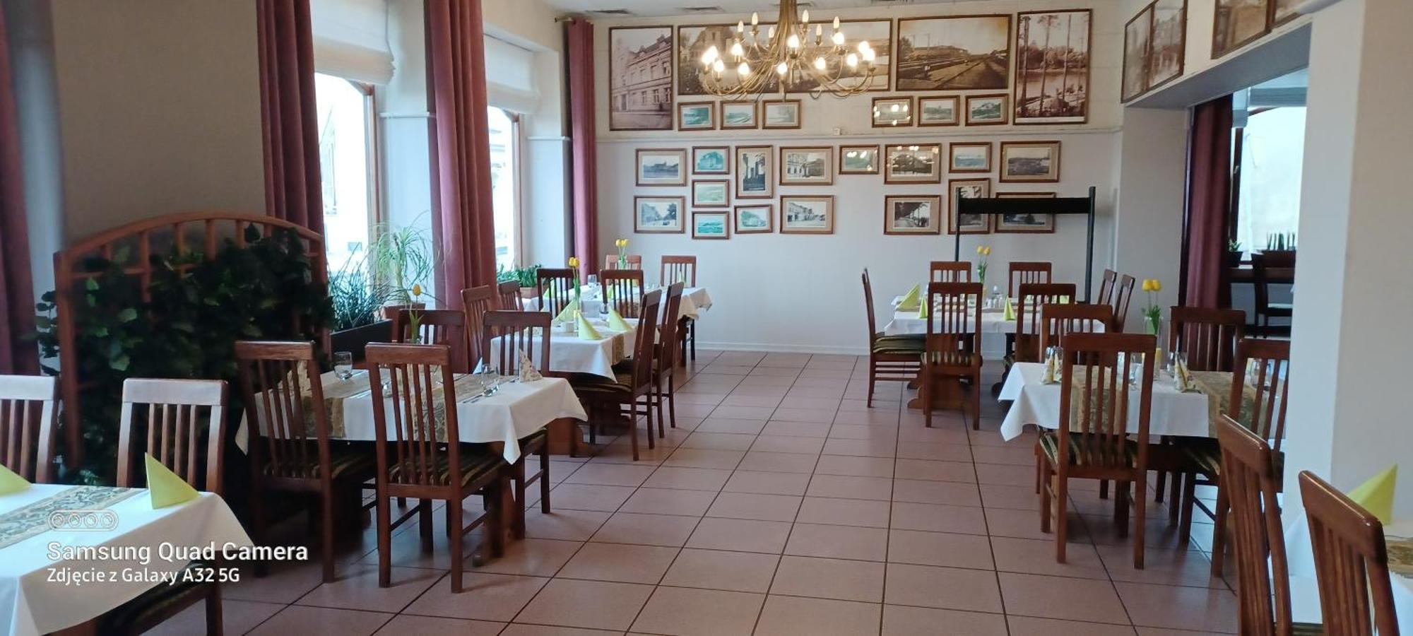 Wielkopolanka Pokoje Goscinne I Restauracja Chodzież Eksteriør bilde